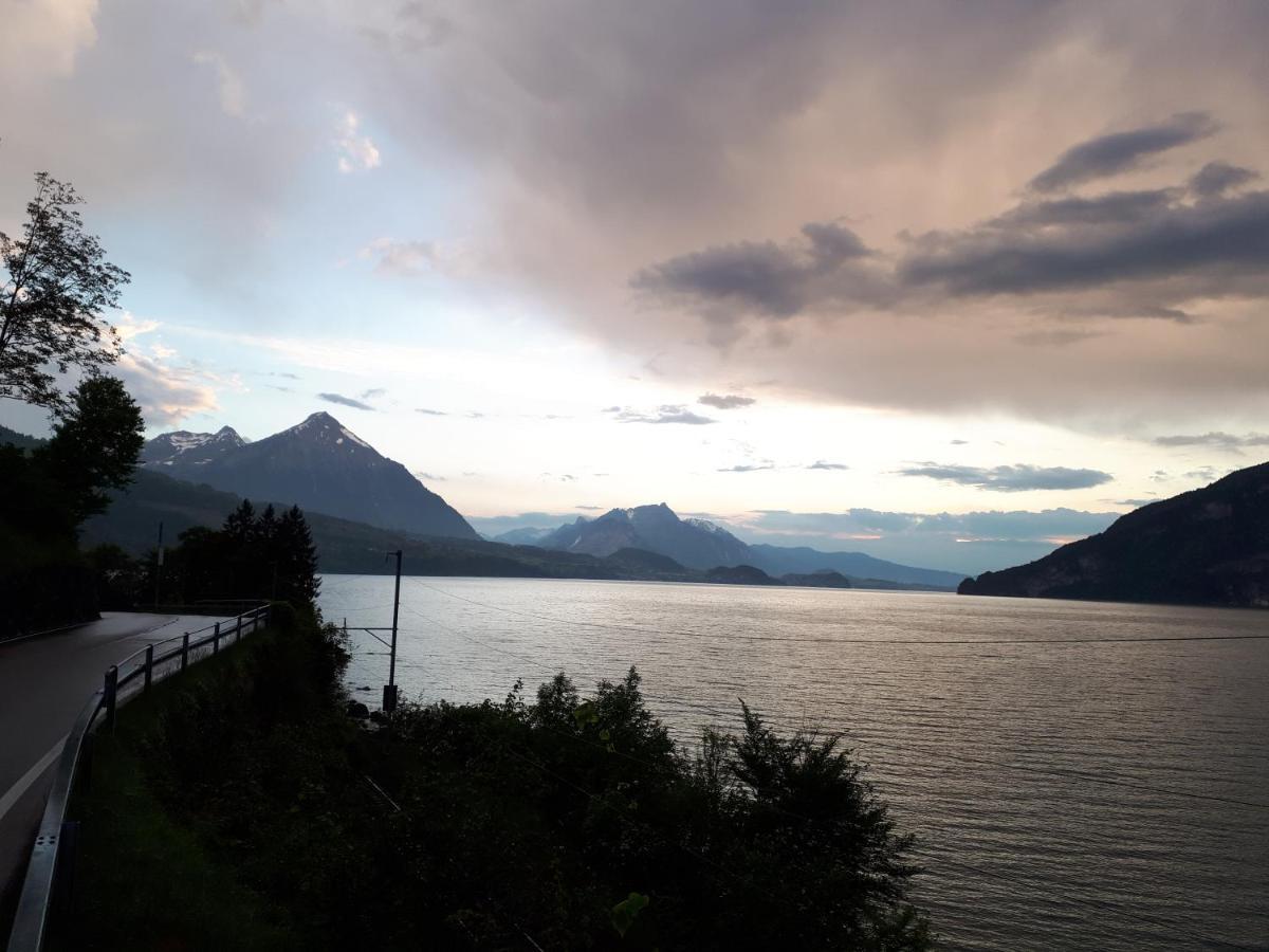 Berner Oberland Am Thunersee Därligen Exteriör bild